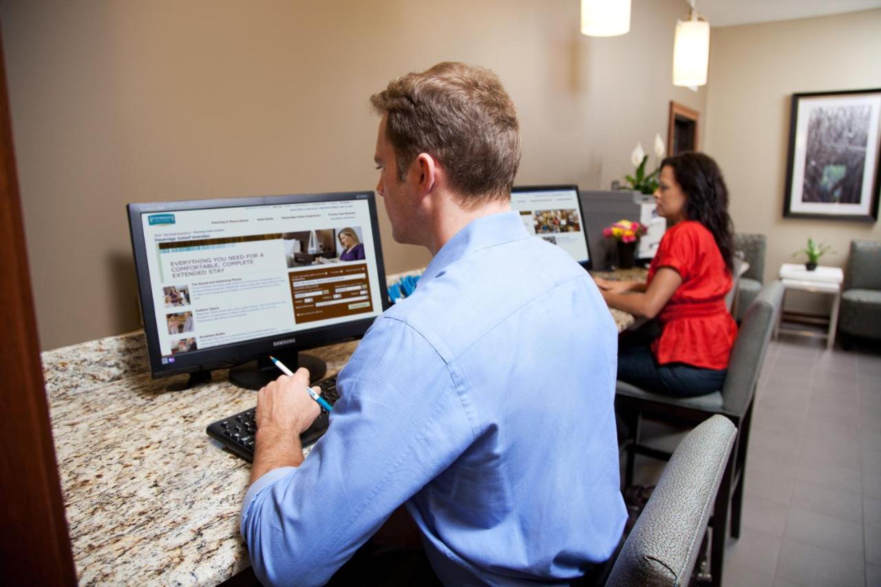 Staybridge Suites Houston East - Baytown By Ihg Kültér fotó